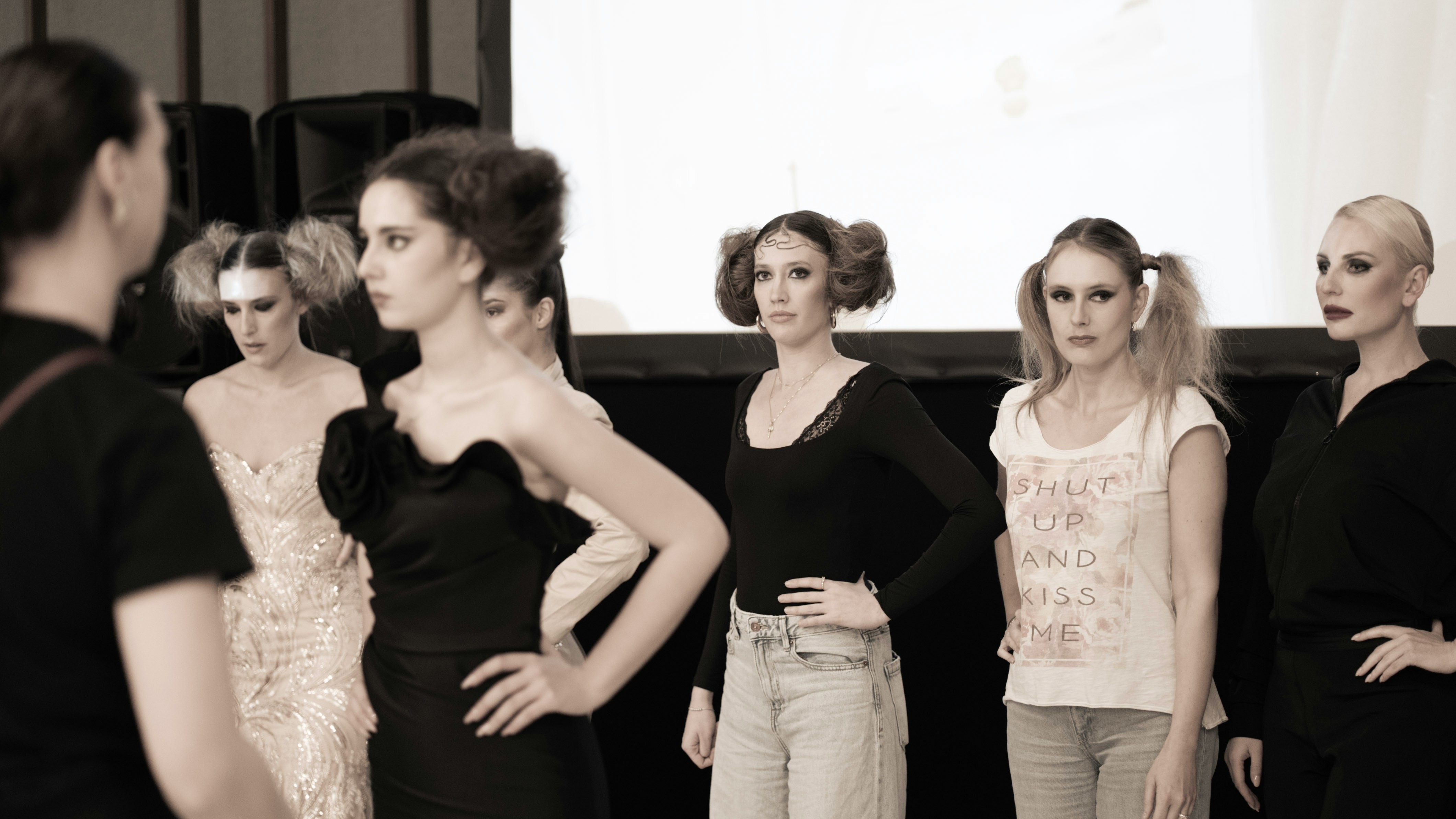 mihaela-claudia-puscas-wNU-L-lv840-unsplash